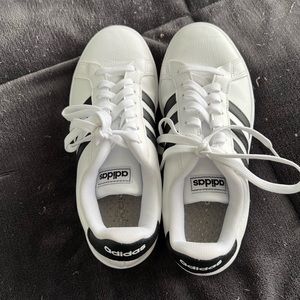 women’s 7.5 adidas shoes